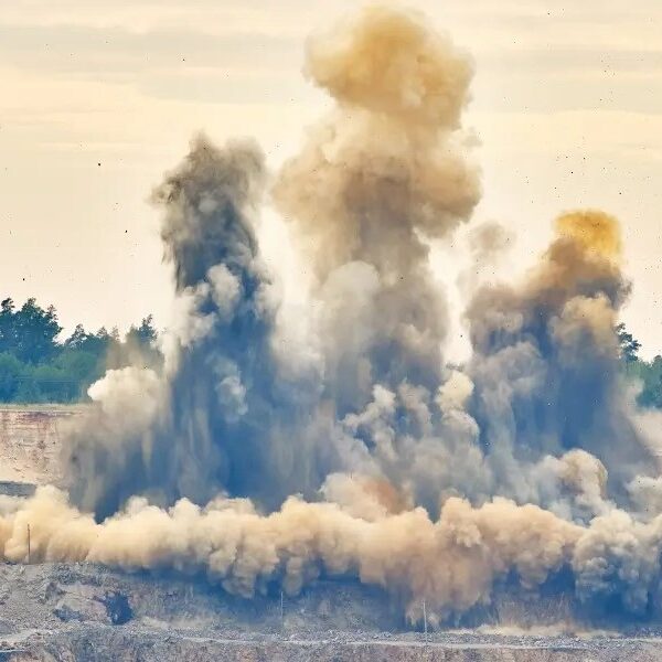 5 Stensprackning Bergsprangning 600x600